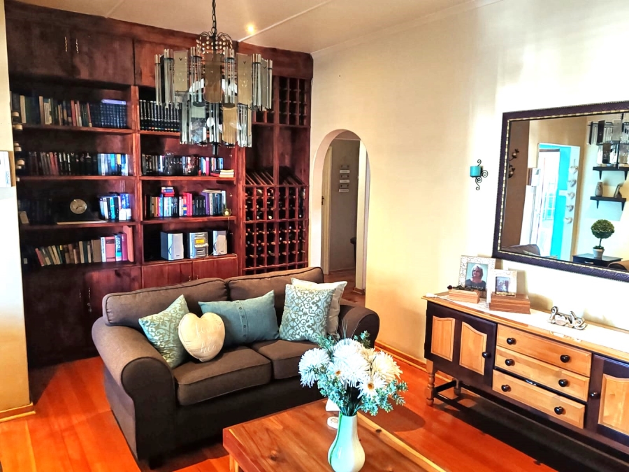 5 Bedroom Property for Sale in Bothasrus Eastern Cape